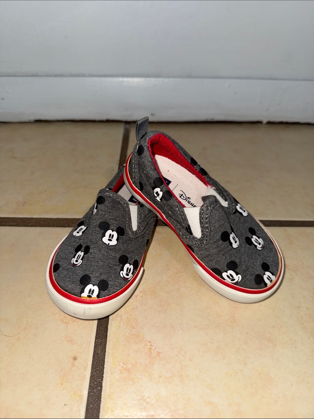 Baby Gap Disney Mickey Mouse Shoes Toddler Size 5